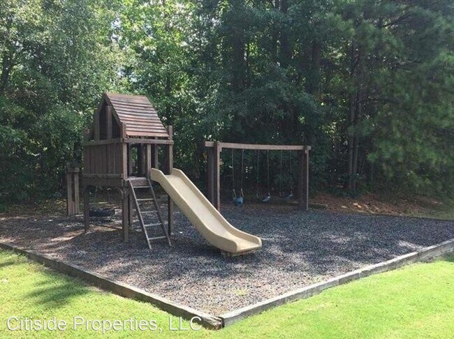 Building Photo - 2 br, 2.5 bath House - 567 Wedgewood Dr
