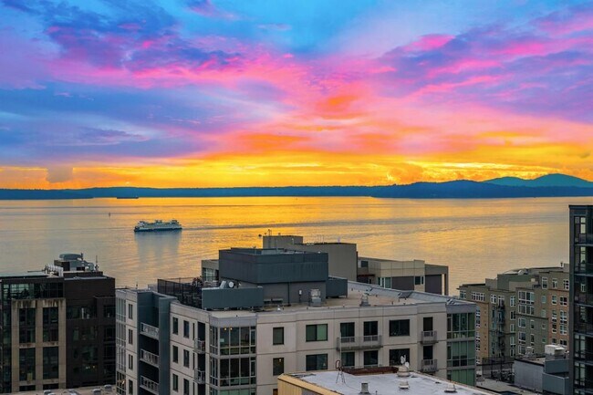 Building Photo - Harbour Heights - 2 bedrooms
