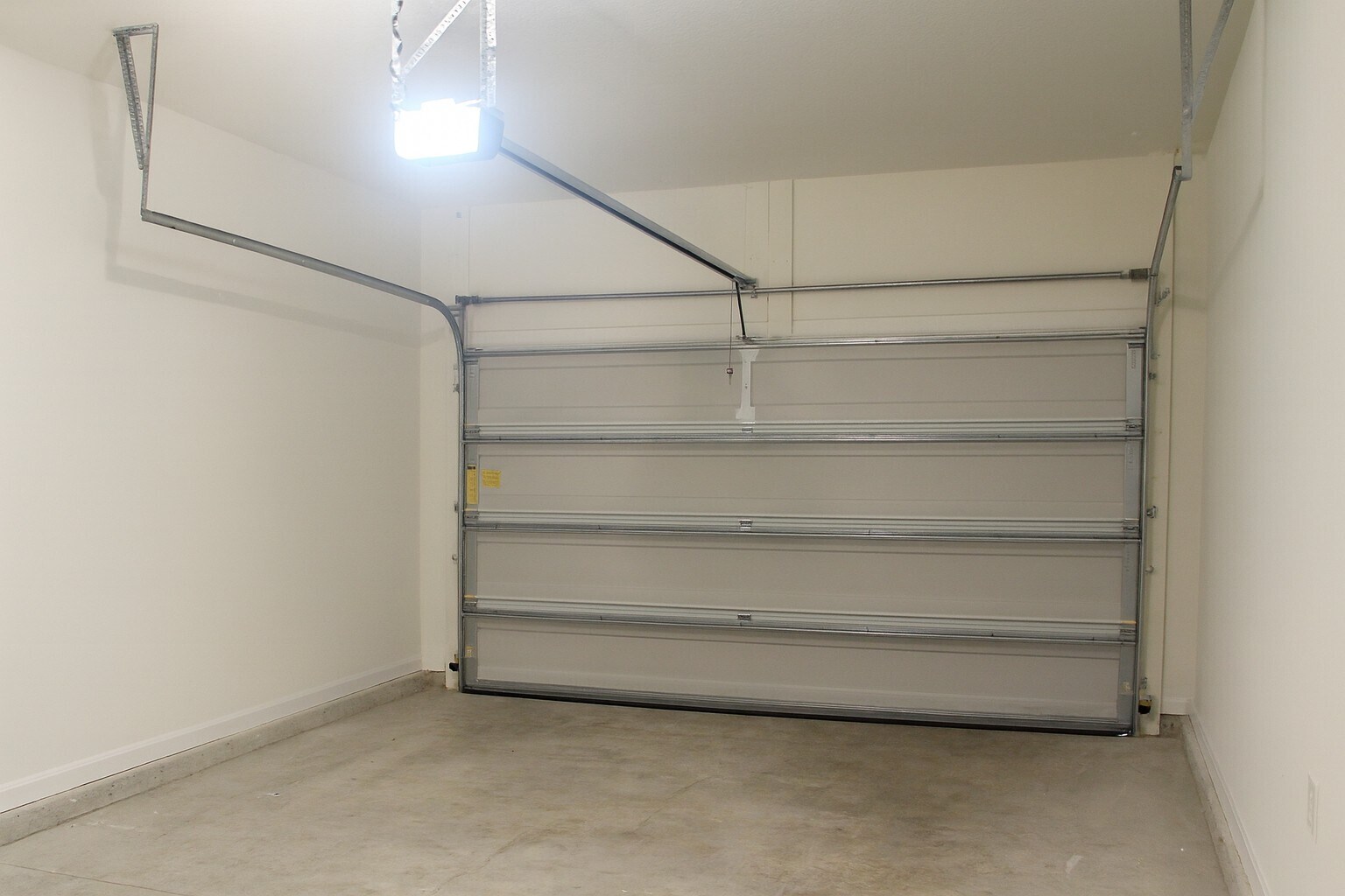 Building Photo - 98 Pittman Ct