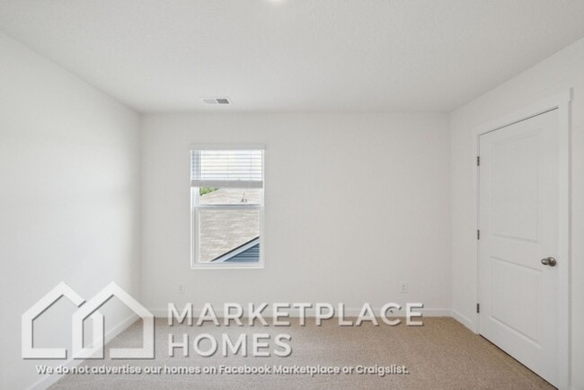 Building Photo - 4033 NE Billie Ln