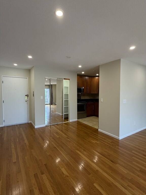 Building Photo - 383 Langley Rd