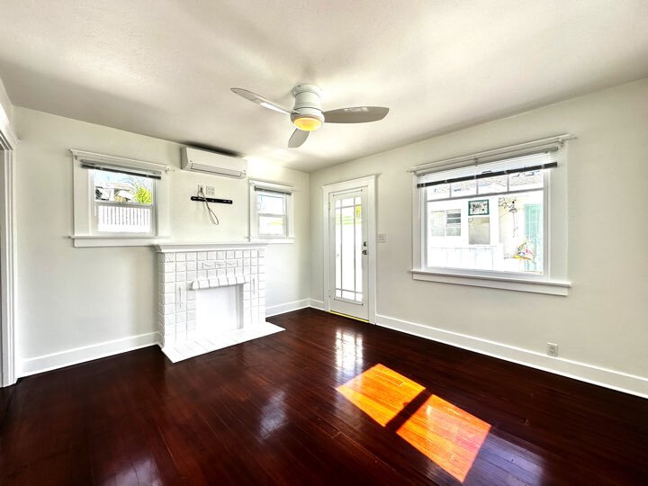 Building Photo - 1538 33rd St