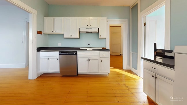 Building Photo - 48 Eustis St