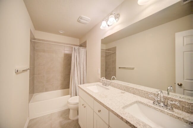 Building Photo - 8842 White Crown