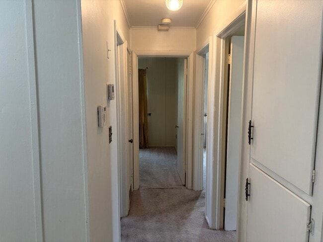 Building Photo - 4005 N Garrison Ave