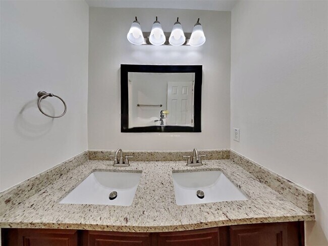 Building Photo - 1723 Teal Bend Ct