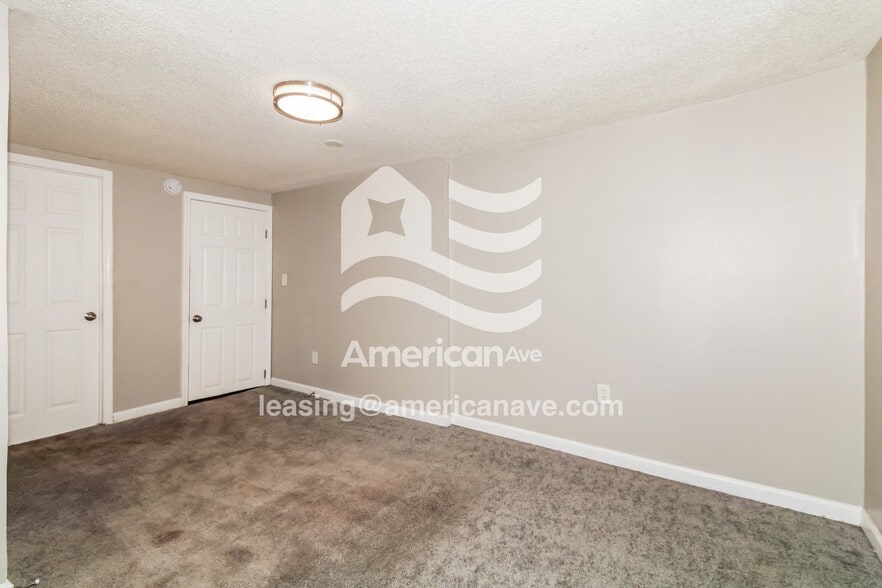 Building Photo - 2824 22nd St