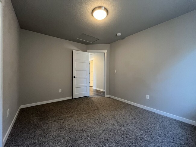 Building Photo - Expansive 2020 Forest Grove Home with 4 Bedrooms, Loft, Modern Kitchen & Covered Patio