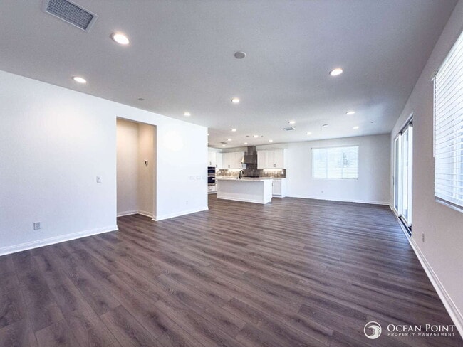 Building Photo - Newly Built 5 Bedroom Home for Rent in Fillmore!
