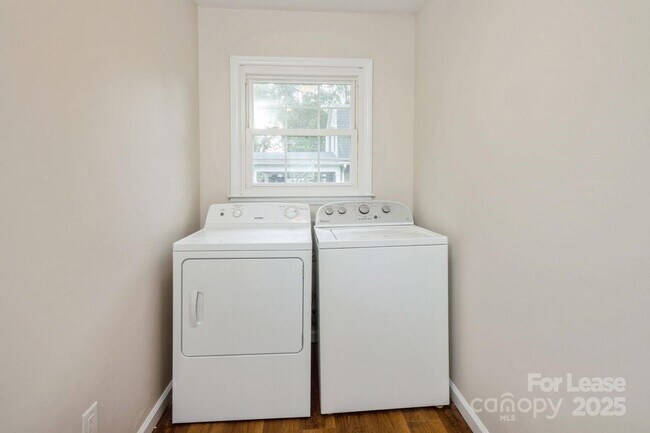 Building Photo - 2510 O'Hara Dr