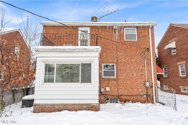 Building Photo - 17416 Throckley Ave