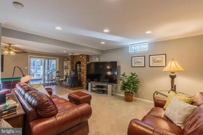 Building Photo - 4669 Timber Ridge Dr