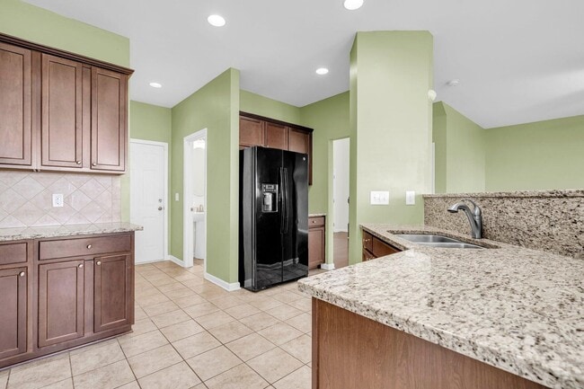 Building Photo - 139 Blackwater Way