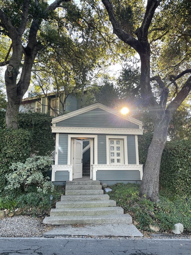 Building Photo - 1012 Cheltenham Rd