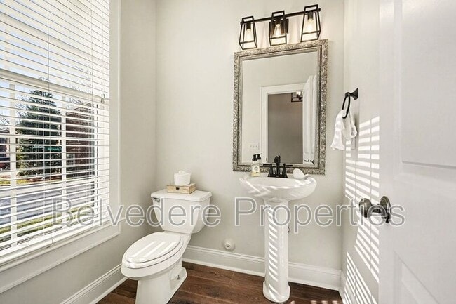 Building Photo - 5409 Ridingate Ct