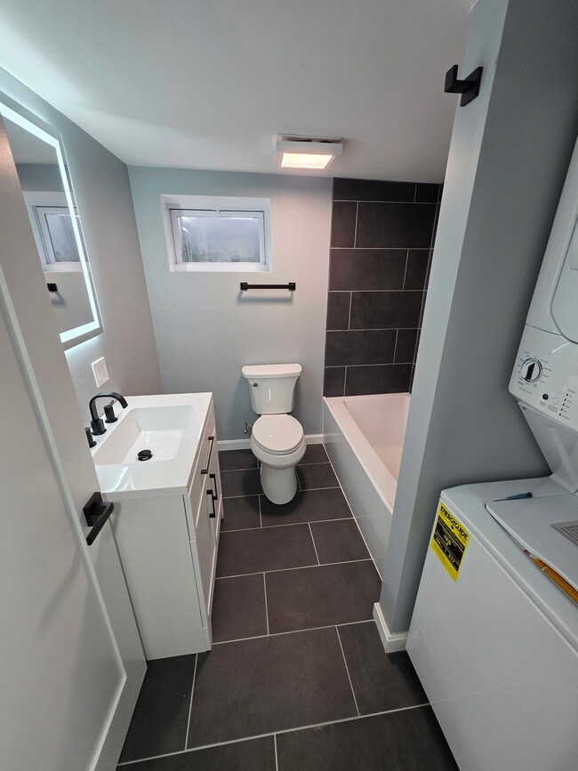 Building Photo - 1887 Washington Street Ext