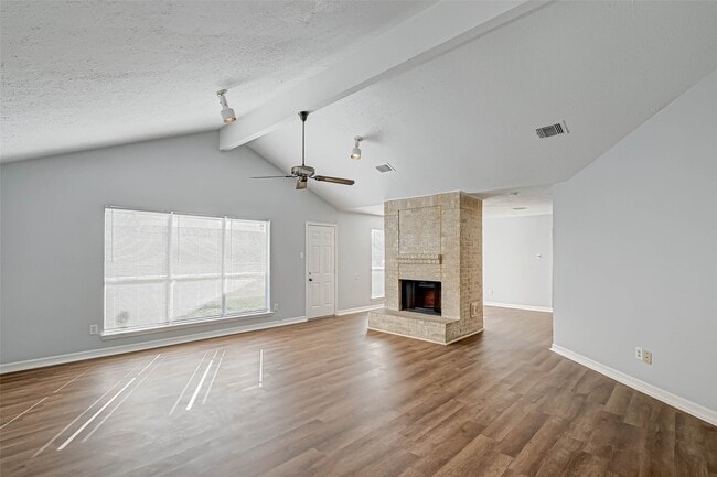 Primary Photo - 1414 Elkwood Dr