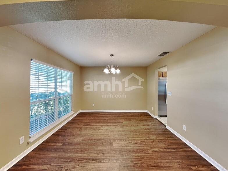 Building Photo - 1461 Whooping Dr