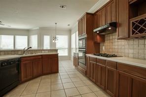 Building Photo - 4055 Victory Dr