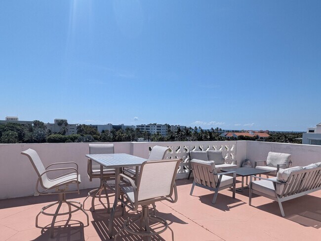 Building Photo - 2840 S Ocean Blvd