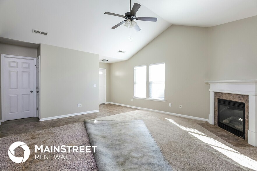 Building Photo - 5783 Misty Hill Cir