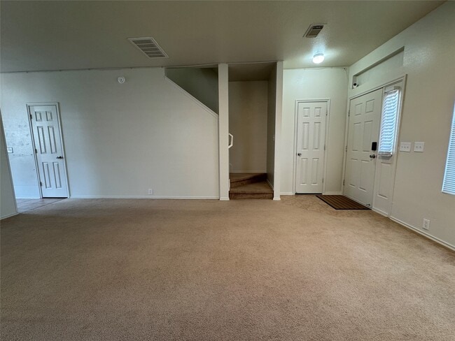 Building Photo - 9714 Coyote Creek Dr