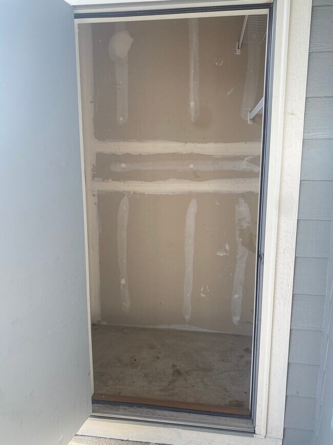 Building Photo - 4451 S Ammons St