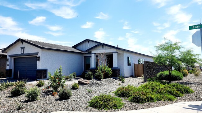 Building Photo - NEW 3 Bedroom home in ZANJERO TRAILS!