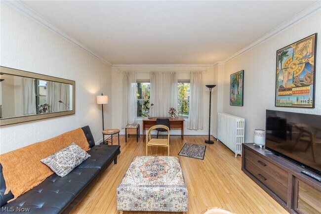 Building Photo - 2330 Euclid Heights Blvd