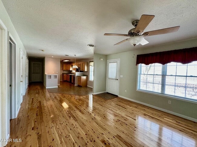 Building Photo - 1210 Imlertown Rd