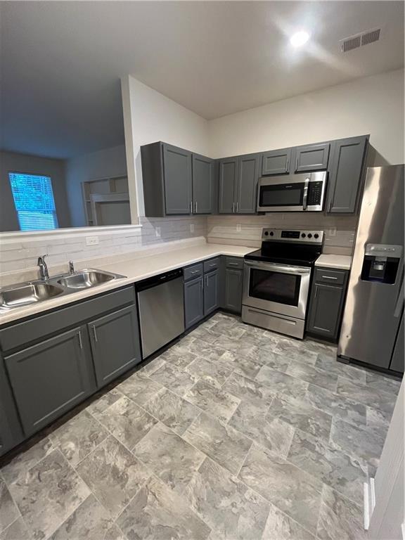 Building Photo - 2522 Piering Dr