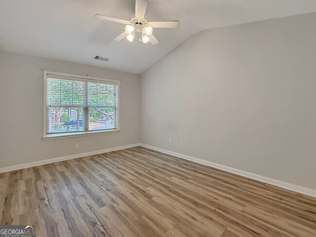 Building Photo - 1645 Southgate Mill Dr