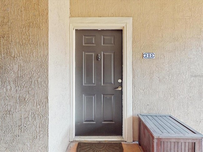 Building Photo - 5578 Metrowest Blvd