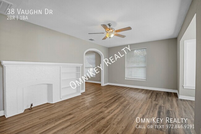 Building Photo - 38 Vaughn Dr