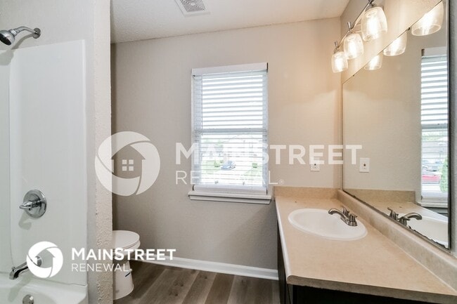 Building Photo - 4045 Orchard Valley Blvd