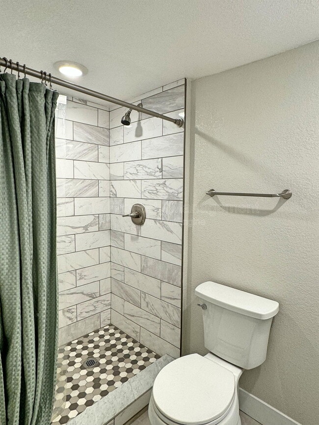 Building Photo - 2849 W 28th Ave