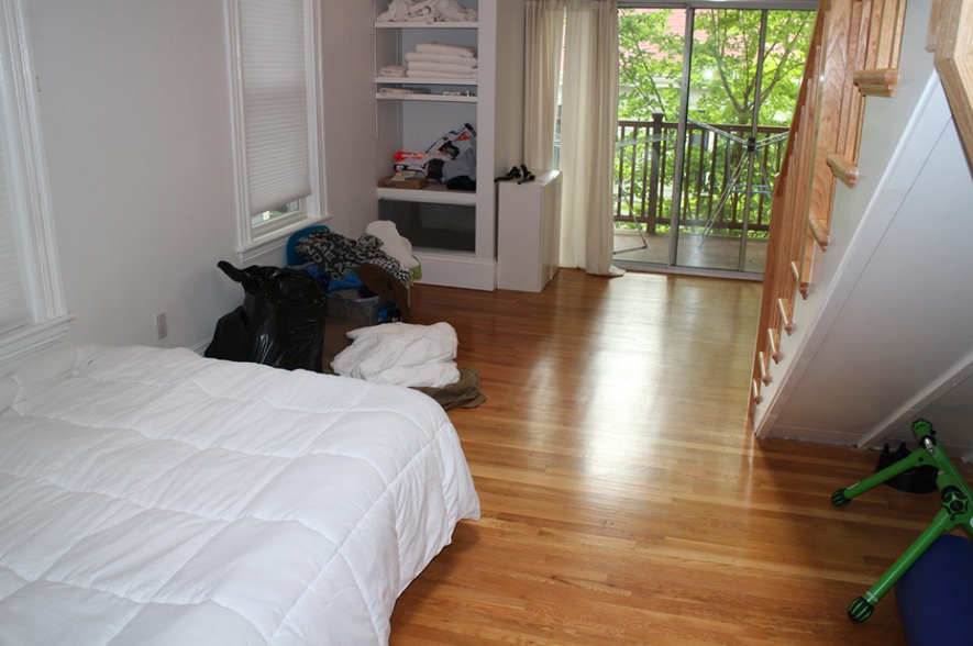 Building Photo - 47 Putnam Ave