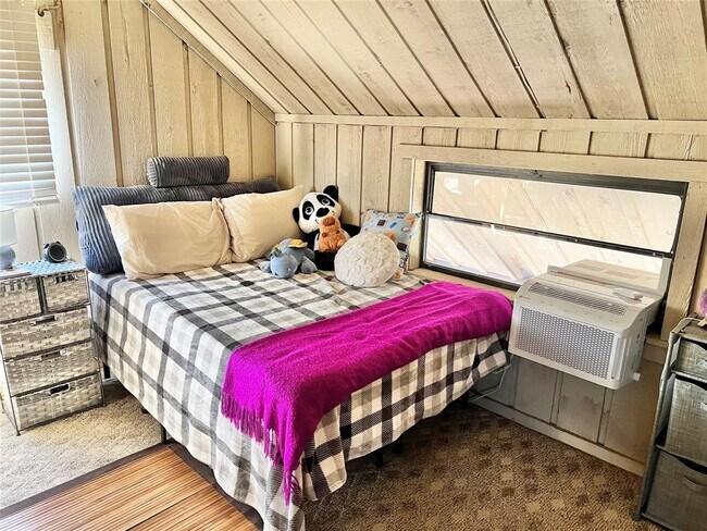 Building Photo - 128 Topspin Cir