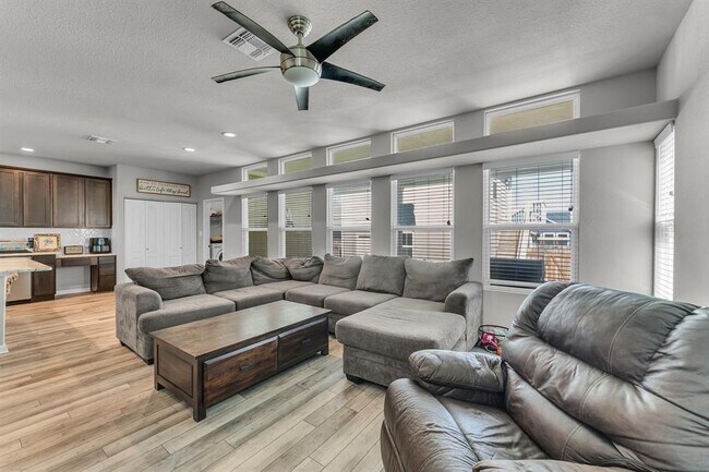 Building Photo - 361 Ferrule Dr