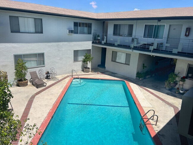 Building Photo - Fulton Gardens Apartments