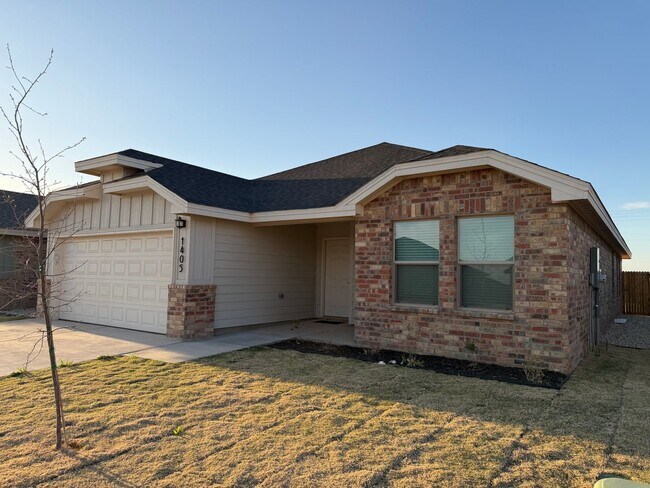 Building Photo - 1405 Bajada St