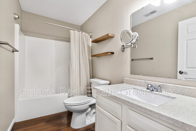 Building Photo - 15280 Follow Dr