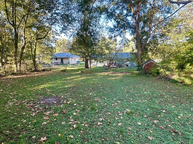 Building Photo - Adorable 2 Bed/ 1 Bath Home in Republic, MO!