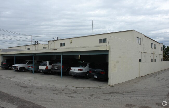 Building Photo - 1740-1750 Ventura Blvd