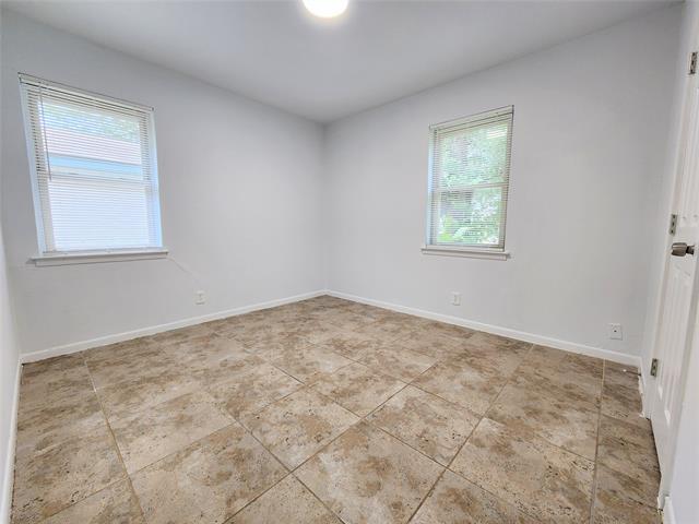 Building Photo - 2633 Crestbrook Ln