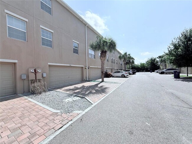 Building Photo - 1542 W Lemon St