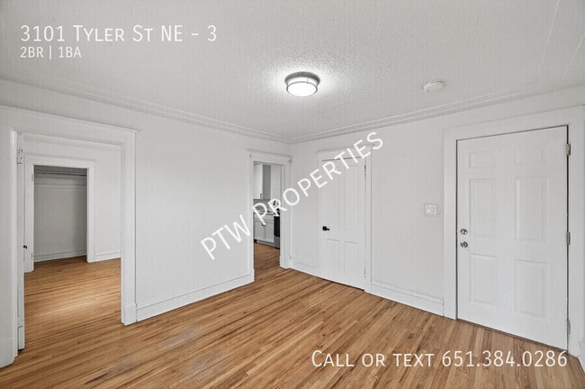 Building Photo - 3101 NE Tyler St
