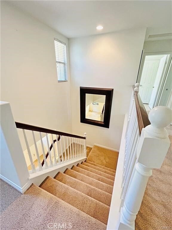 Building Photo - 41 Keepsake