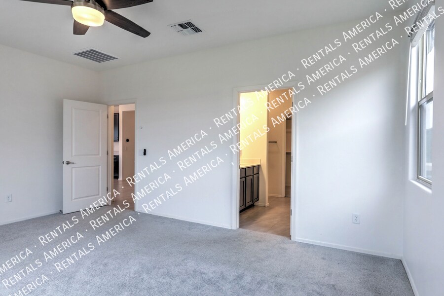 Building Photo - 5525 W San Francisco Trl