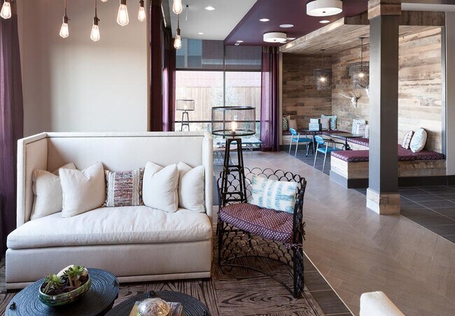 Building Photo - Hello Movie House, Hello 1 Bed Apartment